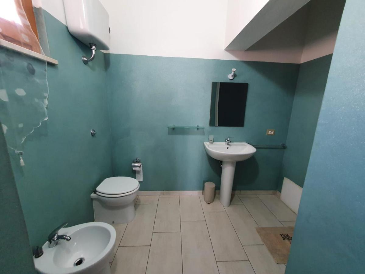La Residenza B&B Giba Eksteriør billede
