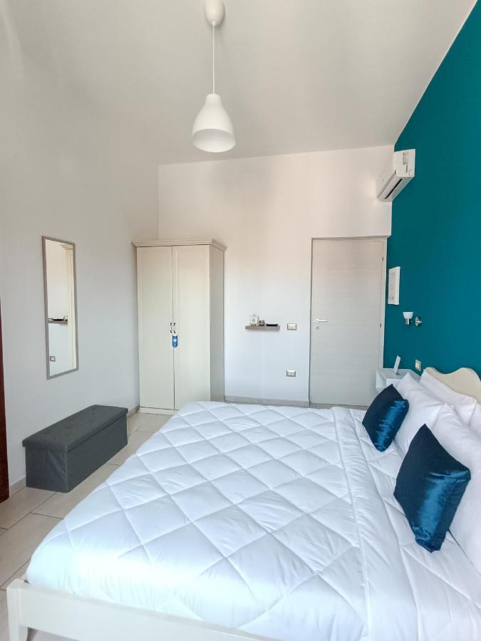 La Residenza B&B Giba Eksteriør billede